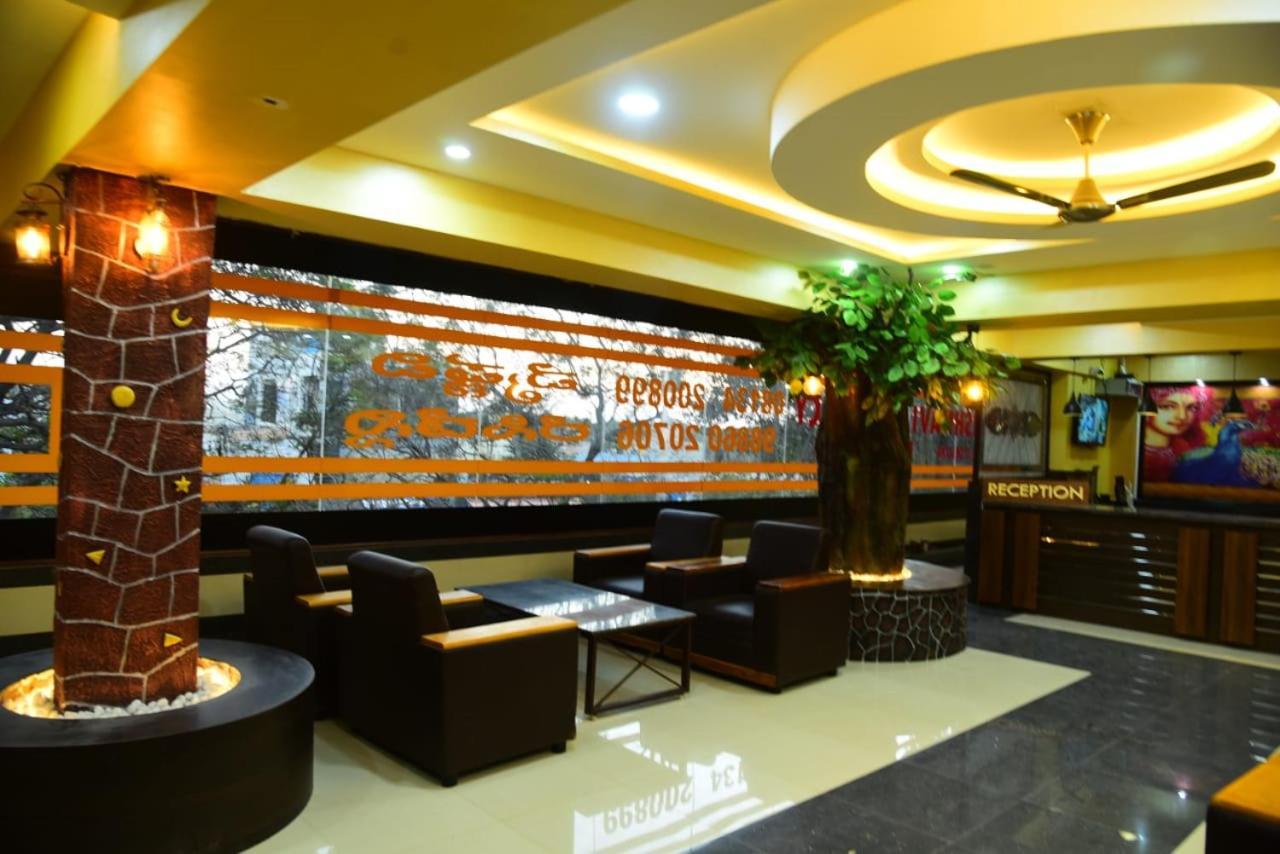 Vaishnavi Residency Tiptur 호텔 Tarikere 외부 사진